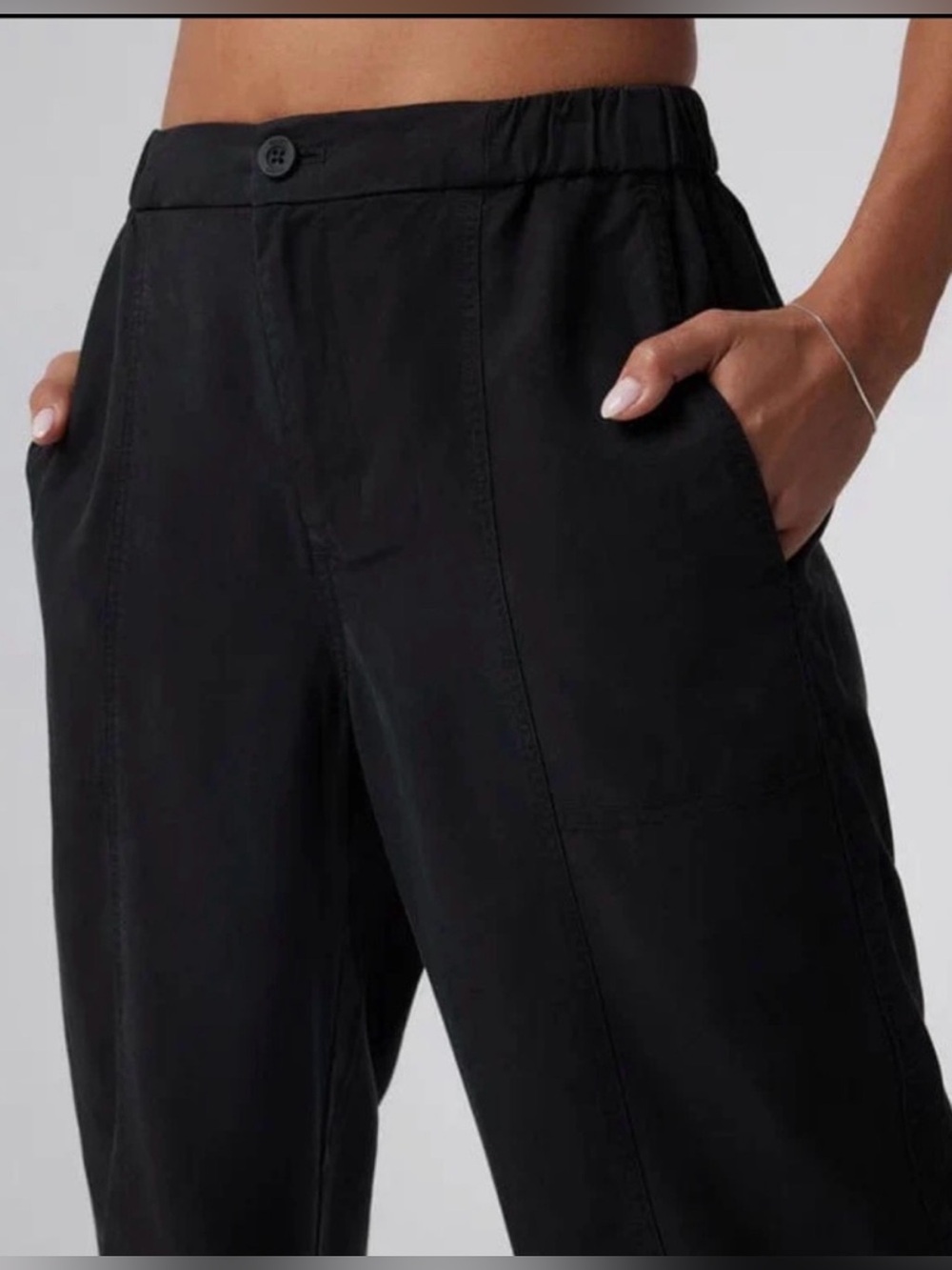 Vuori Coastline Pant in Black - Lyocell - Size XL - Picture 3 of 10